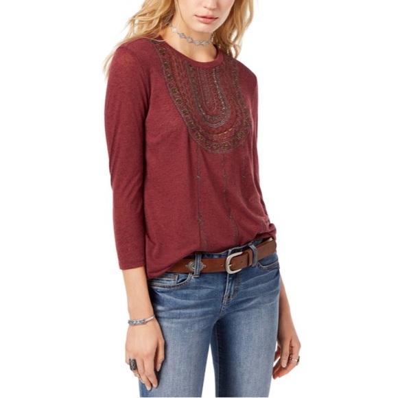 Lucky Brand Embroidered Burgundy Basic T-Shirt - Picture 1 of 7